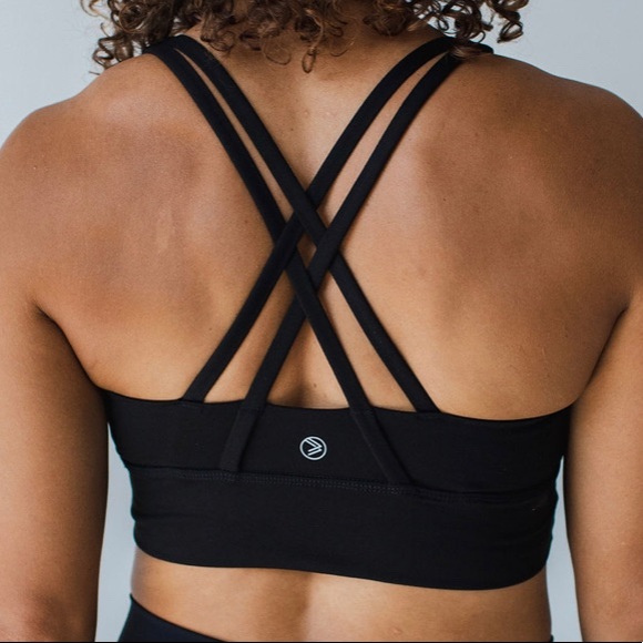 SAVVI Other - SAVVI FEMME X3 SPORTS BRA SZ Med